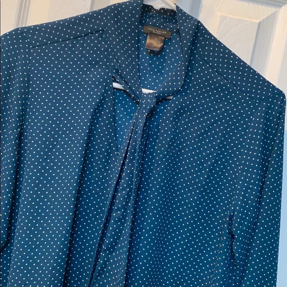 Ann Taylor polyester shirt